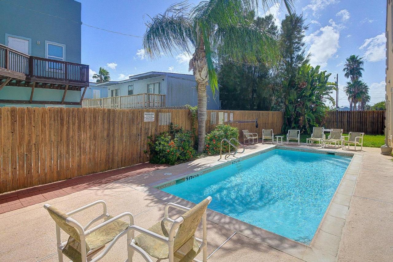 Escape Condominiums #2 South Padre Island Exterior photo